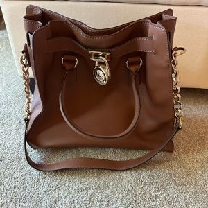 Michael Kors Hamilton Saffiano Large Tote